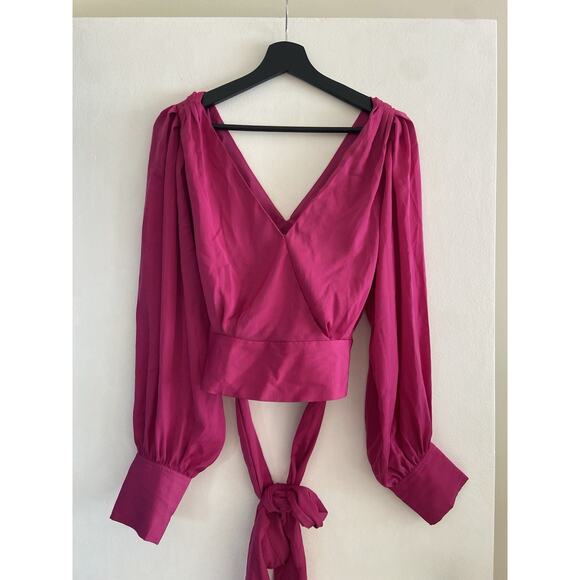 Banana Republic Factory Cropped Wrap Blouse Size 6 Dragon Fruit Pink LongSleeve - Picture 3 of 11